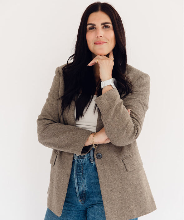 Headshot of a woman who provided their testimonial for the LiM Method: Multilateral movements that support pelvic floor health.